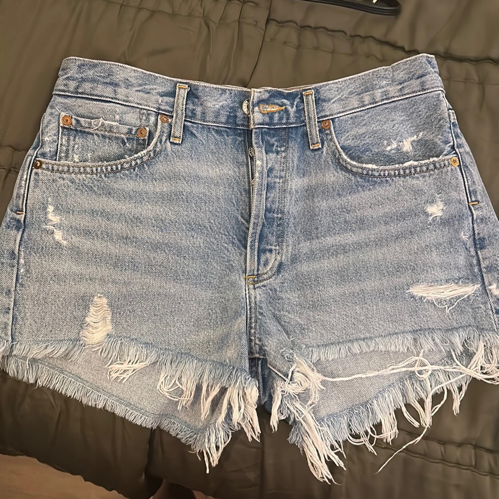 AGOLDE ripped shorts — NEW!